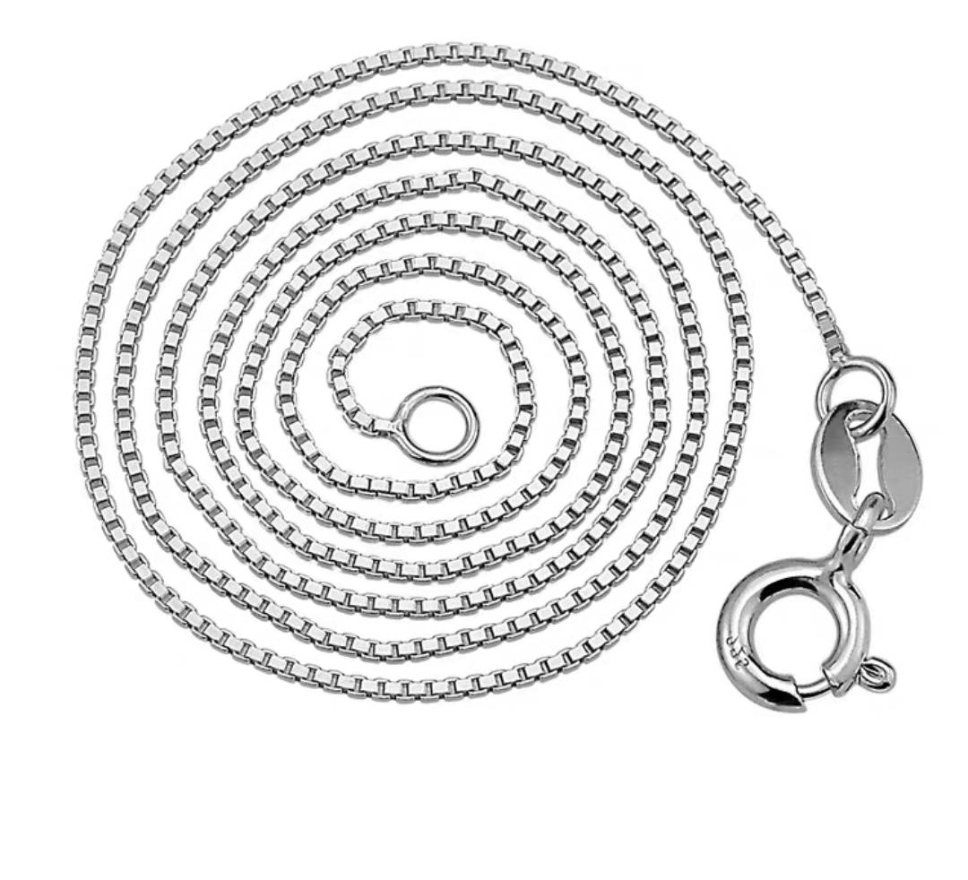 EVANGELINE STERLING SILVER NECKLACE